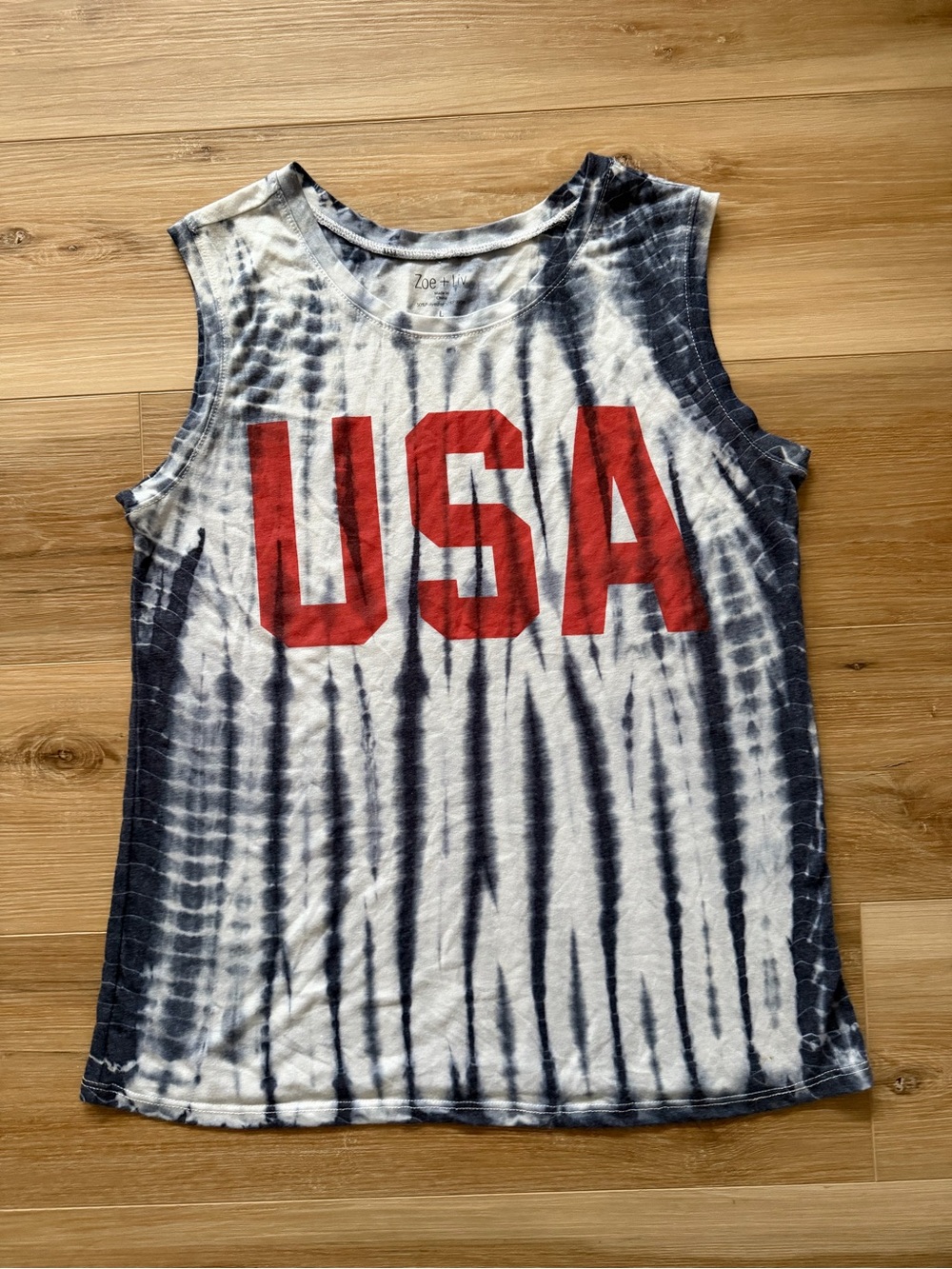 Zoe + Liv muscle tee, size L. Like new